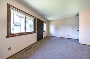 2421 Elliot Ave, Minneapolis, MN 55404 - Photo 12