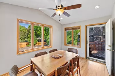 10954 Yukon Avenue S, Bloomington, MN 55438 - Photo 14