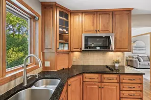 10954 Yukon Ave S, Bloomington, MN 55438 - Photo 26