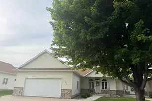 2084 Richway Ln SE, Owatonna, MN 55060 - Photo 2