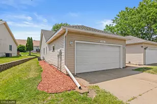 1906 Tuenge Dr, Stillwater, MN 55082 - Photo 4