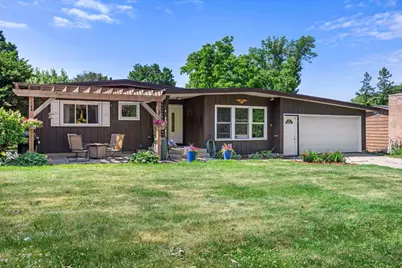 811 Tatepaha Boulevard, Faribault, MN 55021 - Photo 1