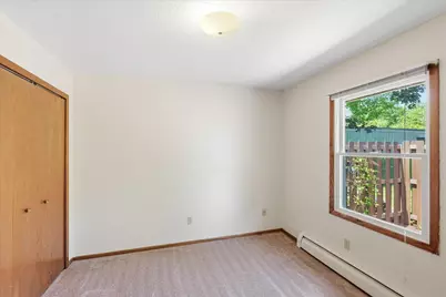 6081 Paris Avenue N #B2, Stillwater, MN 55082 - Photo 14