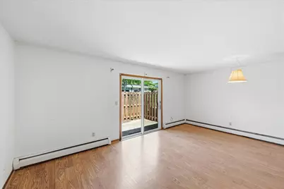 6081 Paris Avenue N #B2, Stillwater, MN 55082 - Photo 12