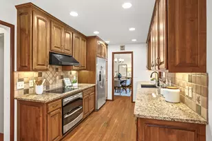 2918 Armour Terrace, Saint Anthony, MN 55418 - Photo 8
