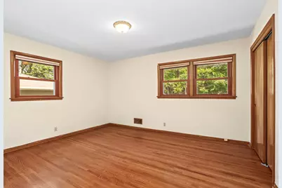 2918 Armour Terrace, Saint Anthony, MN 55418 - Photo 18