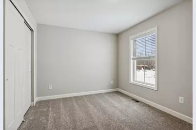 9422 4th Street N, Lake Elmo, MN 55042 - Photo 18