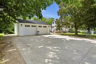 8401 15th Ave S, Bloomington, MN 55425 - Photo 36