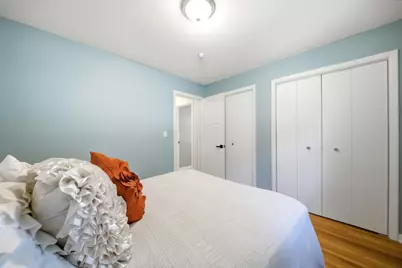 8401 15th Avenue S, Bloomington, MN 55425 - Photo 16