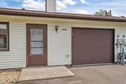 7905 85th Court N, Brooklyn Park, MN 55445 - Photo 6