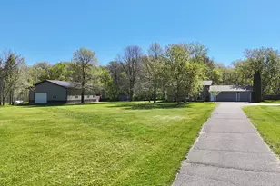 1546 Primrose Rd NE, Sauk Rapids, MN 56379 - Photo 4