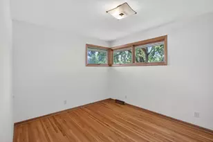2819 Nash Rd, Brooklyn Center, MN 55430 - Photo 18
