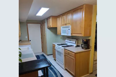 2232 Mayfair Road, Golden Valley, MN 55427 - Photo 10