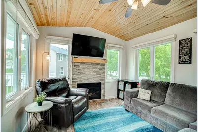 15614 Heywood Way, Apple Valley, MN 55124 - Photo 8