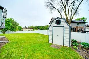 15614 Heywood Way, Apple Valley, MN 55124 - Photo 36