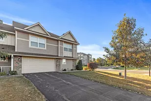 3403 Chestnut Ln, Eagan, MN 55123 - Photo 2