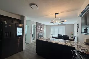 5111 Circle Down, Golden Valley, MN 55416 - Photo 12