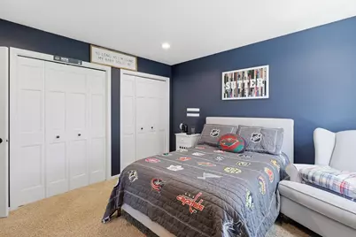 10368 Bluff Road, Eden Prairie, MN 55347 - Photo 24