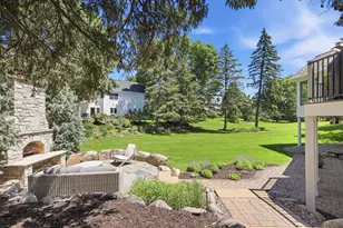 10368 Bluff Rd, Eden Prairie, MN 55347 - Photo 44