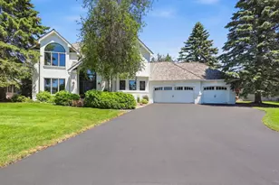 10368 Bluff Rd, Eden Prairie, MN 55347 - Photo 1