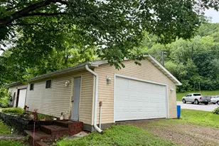 203 E 7th St, Red Wing, MN 55066 - Photo 30