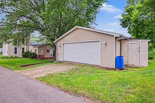 203 E 7th St, Red Wing, MN 55066 - Photo 26