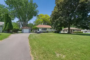8430 Knox Ave S, Bloomington, MN 55431 - Photo 34