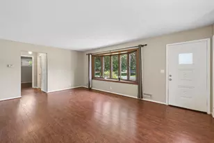 8430 Knox Ave S, Bloomington, MN 55431 - Photo 4