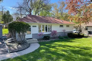 8430 Knox Ave S, Bloomington, MN 55431 - Photo 2