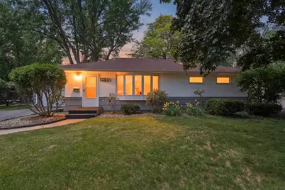 8430 Knox Avenue S, Bloomington, MN 55431 - Photo 32