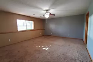 307 13th Ave N, Princeton, MN 55371 - Photo 18