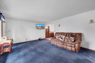 360 Sophia Avenue, Hamburg, MN 55339 - Photo 6