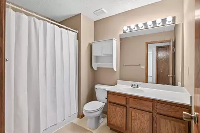 1133 Pecks Woods Drive, New Brighton, MN 55112 - Photo 32