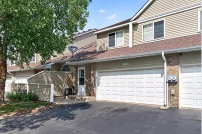 1133 Pecks Woods Drive, New Brighton, MN 55112 - Photo 2