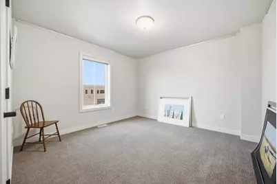 4162 Arthur Drive S, Fargo, ND 58104 - Photo 18