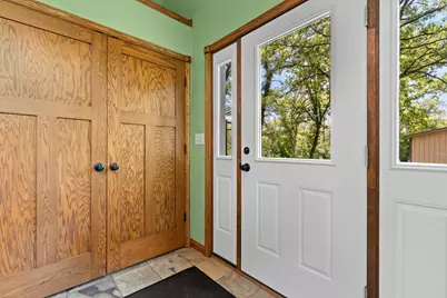 2000 Schmidt Court SE, Rochester, MN 55904 - Photo 4