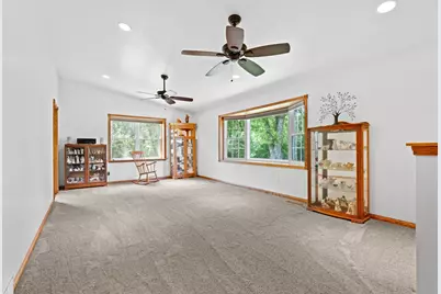 2000 Schmidt Court SE, Rochester, MN 55904 - Photo 8