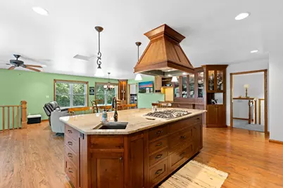 2000 Schmidt Court SE, Rochester, MN 55904 - Photo 14