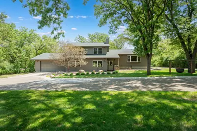 2000 Schmidt Court SE, Rochester, MN 55904 - Photo 2