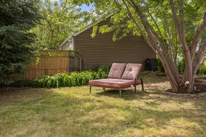 871 Sherwood Avenue, Saint Paul, MN 55106 - Photo 32