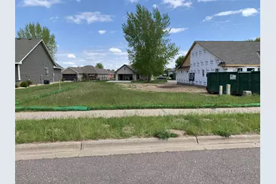 2242 8th Lane SE, Cambridge, MN 55008 - Photo 2