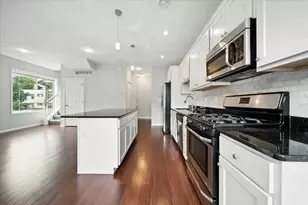 600 W 32nd St, Minneapolis, MN 55408 - Photo 8