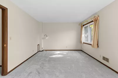 987 Carmel Court, Shoreview, MN 55126 - Photo 14
