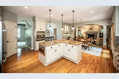 4015 Hosford Hills Road, Eagan, MN 55123 - Photo 10