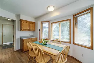 13638 Hidden Creek Dr, Andover, MN 55304 - Photo 4