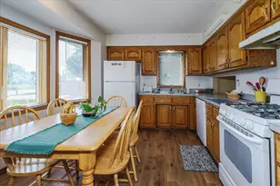 13638 Hidden Creek Dr, Andover, MN 55304 - Photo 4