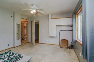 13638 Hidden Creek Dr, Andover, MN 55304 - Photo 20