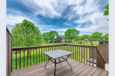 7633 Maplebrook Parkway N, Brooklyn Park, MN 55445 - Photo 16