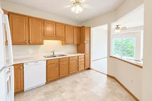 1900 Rush Lake Trl, New Brighton, MN 55112 - Photo 8