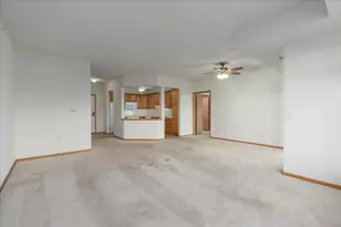 1900 Rush Lake Trl, New Brighton, MN 55112 - Photo 10